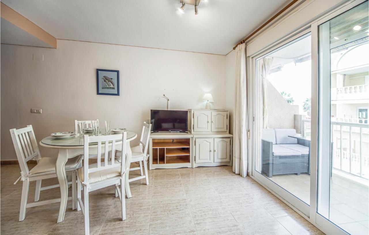1 Bedroom Cozy Apartment In Мірамар Екстер'єр фото